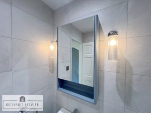 Shower Room/WC- click for photo gallery